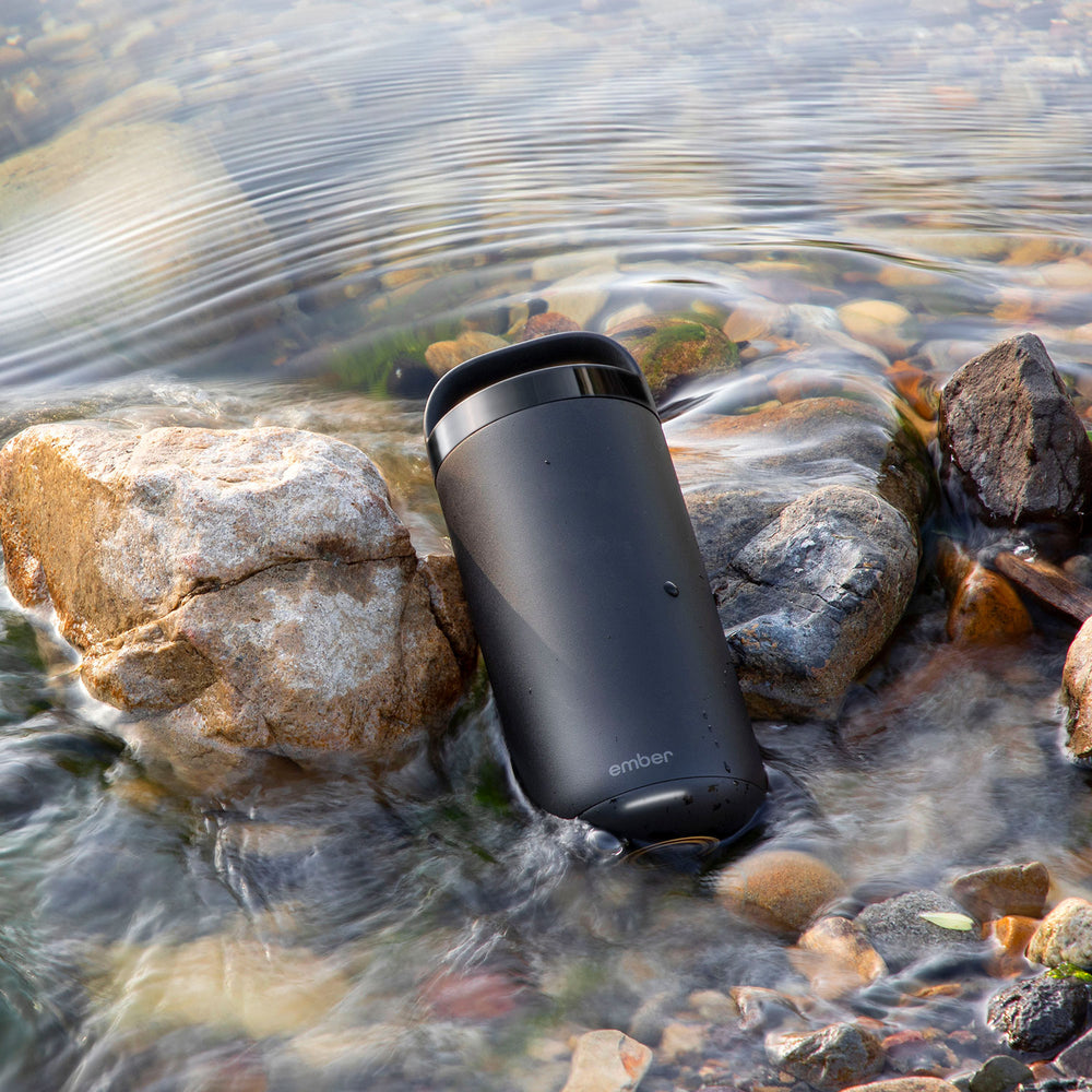 Highest quality of Same Ember OEM lithium battery power bank heating coffee  cup Thermos bottle 30